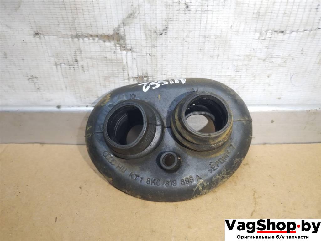 уплотнитель Audi Q5 8R 2011, 3.0 л., TDi, CCW, дизель, АКПП, серый, внедорожник 5 дв., полный привод, 8K0819699A - фото №1