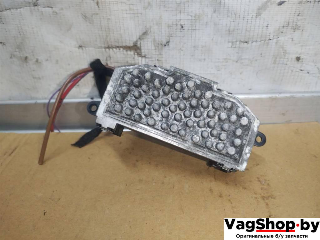 сопротивление печки Audi Q5 8R 2011, 3.0 л., TDi, CCW, дизель, АКПП, серый, внедорожник 5 дв., полный привод, 8K0820521B - фото №1