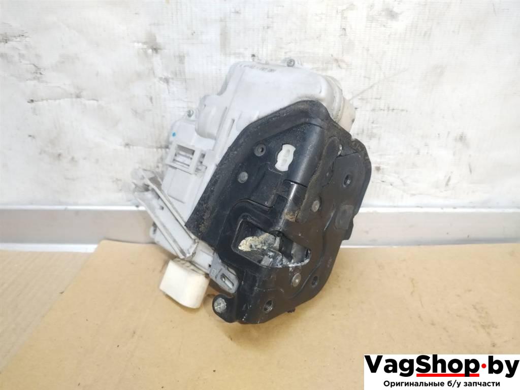 замок двери передней правой Audi A6 4F/C6 2005, 3.0 л., TDi, BMK, дизель, АКПП, синий, седан, полный привод, 4F2837016 - фото №1