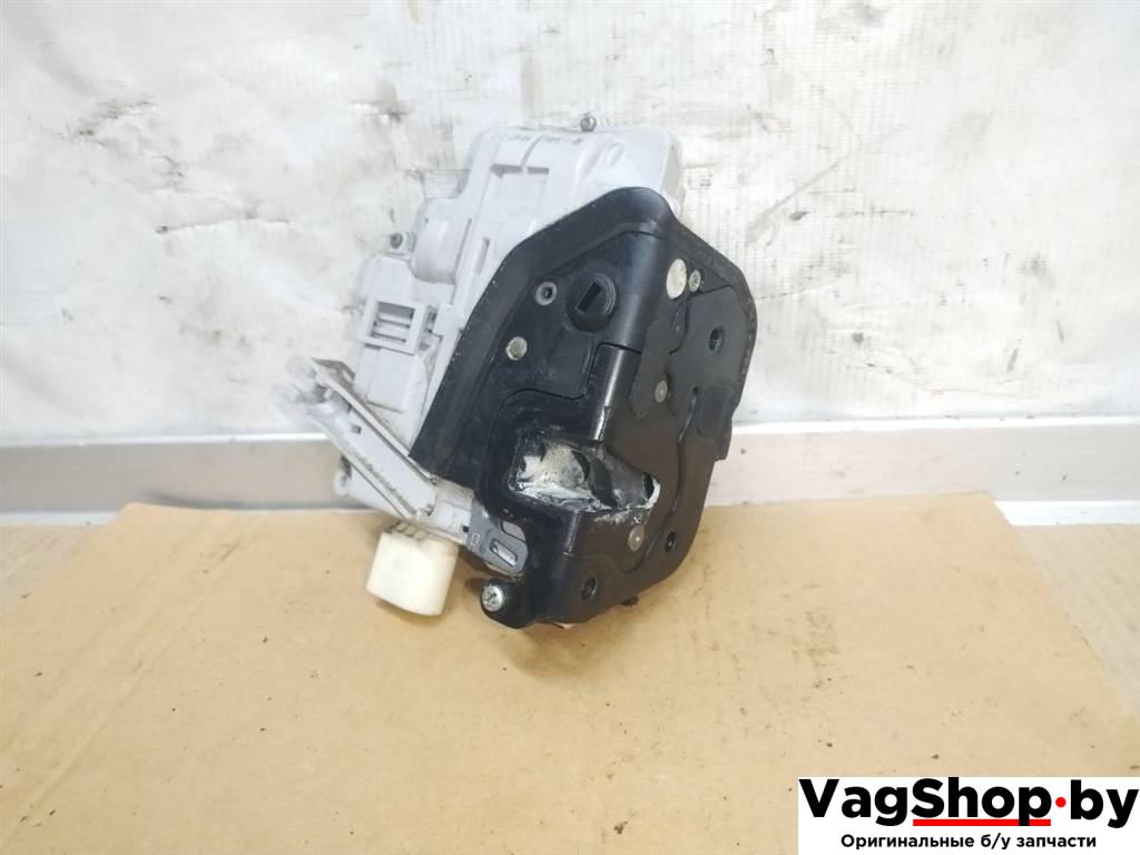 замок двери задней правой Audi A6 4F/C6 2005, 3.0 л., TDi, BMK, дизель, АКПП, синий, седан, полный привод, 4F0839016 - фото №1