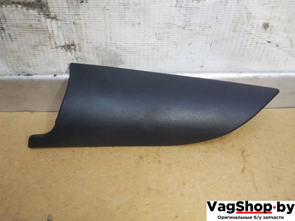 накладка двери (крышки) багажника Audi A6 4F/C6 2005, 3.0 л., TDi, BMK, дизель, АКПП, синий, седан, полный привод, 4F0857570A - фото №1