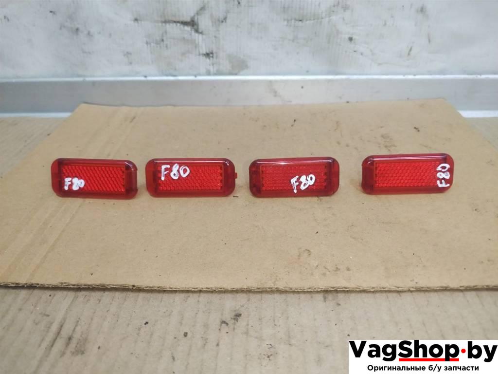 катафот Audi A6 4F/C6 2005, 3.0 л., TDi, BMK, дизель, АКПП, синий, седан, полный привод, 8P0947412 - фото №1