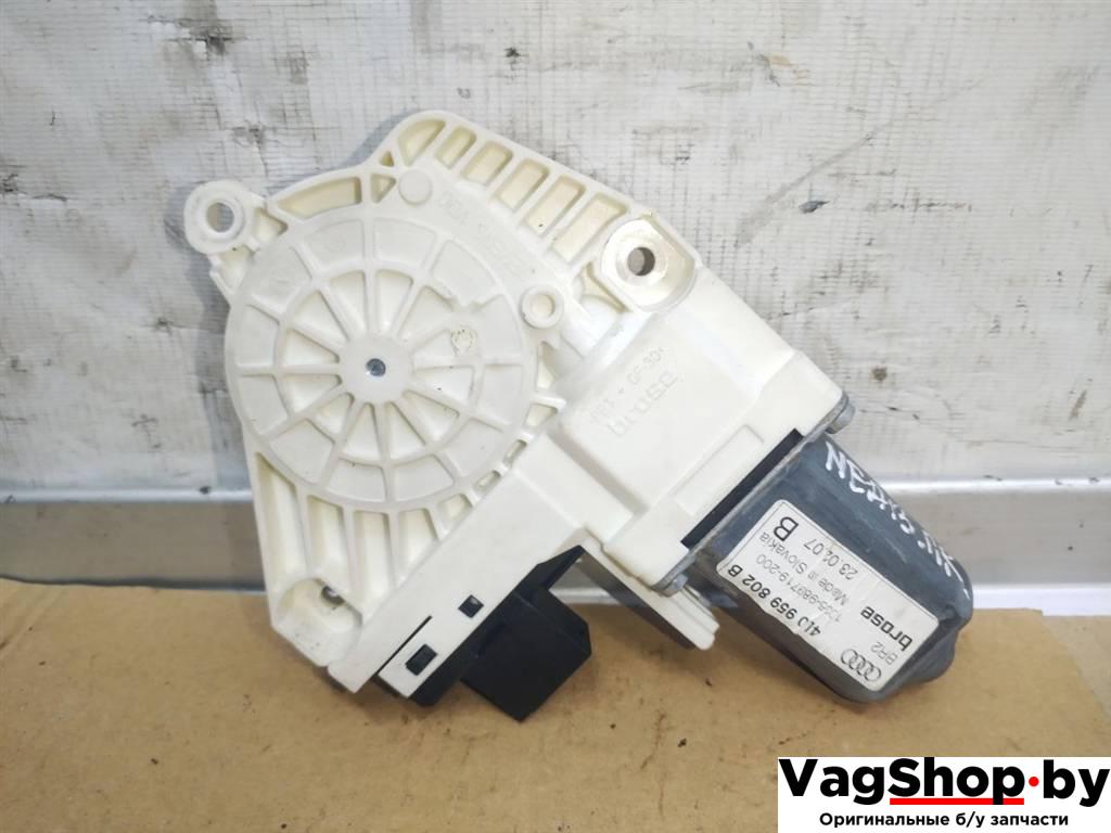 моторчик стеклоподъемника передний правый Audi Q7 4L 2007, 3.0 л., TDi, BUG, дизель, АКПП, черный, внедорожник 5 дв., полный привод, 4L0959802B - фото №1