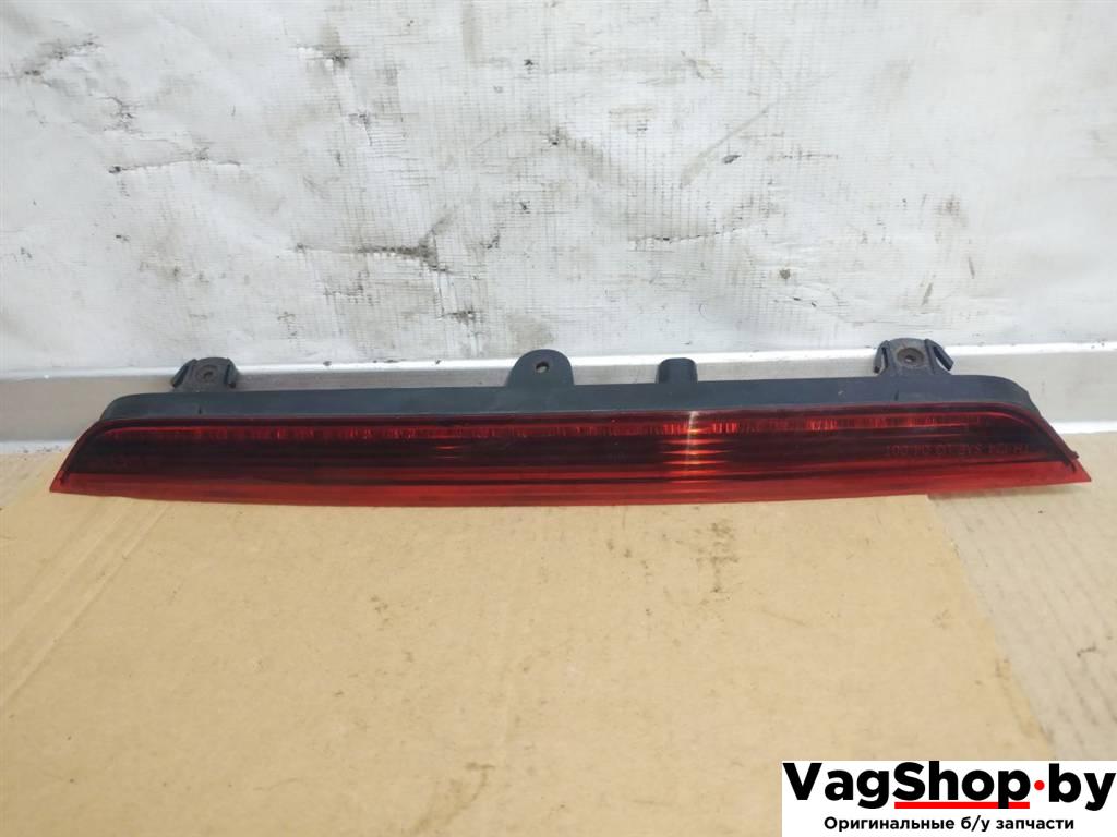 стоп-сигнал Audi Q7 4L 2007, 3.0 л., TDi, BUG, дизель, АКПП, черный, внедорожник 5 дв., полный привод, 4L0945097 - фото №1