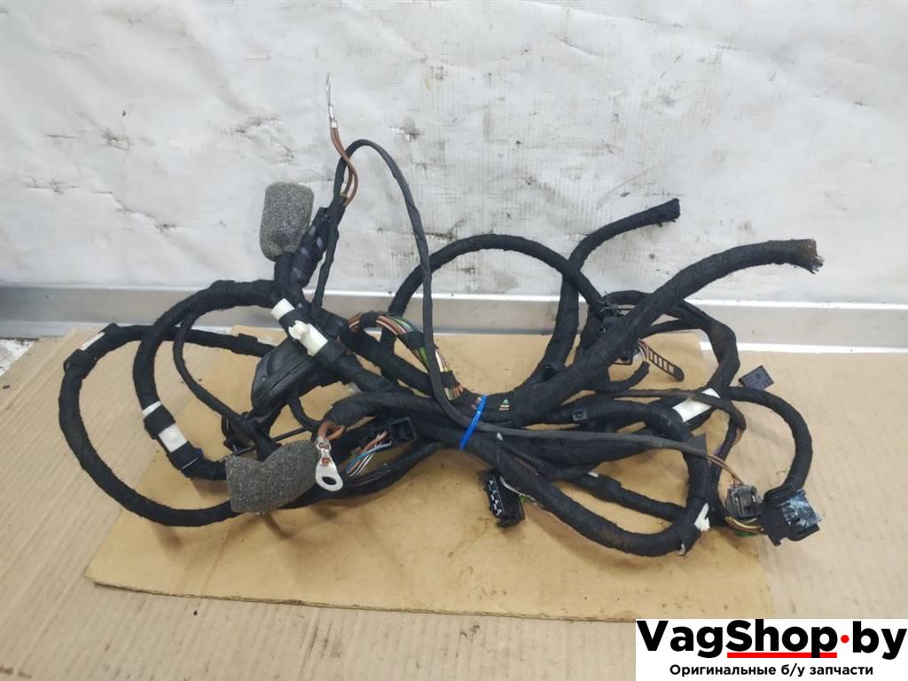 Проводка крышки багажника Audi Q7 4L 2007, 3.0 л., TDi, BUG, дизель, АКПП, черный, внедорожник 5 дв., полный привод - фото №1