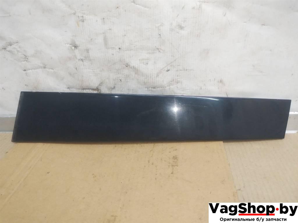 накладка декоративная Audi Q7 4L 2007, 3.0 л., TDi, BUG, дизель, АКПП, черный, внедорожник 5 дв., полный привод, 4L0837902Y9B - фото №1