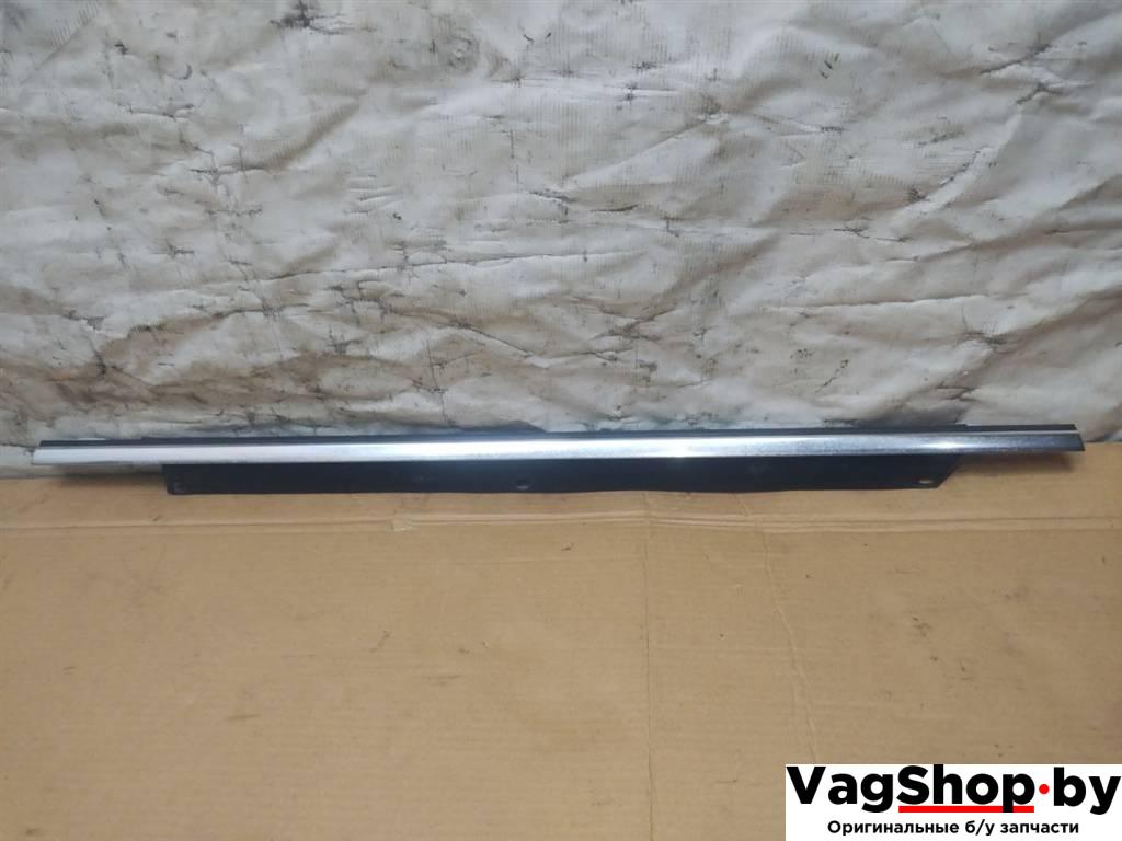 уплотнитель Audi Q7 4L 2007, 3.0 л., TDi, BUG, дизель, АКПП, черный, внедорожник 5 дв., полный привод, 4L0853764A2ZZ - фото №1