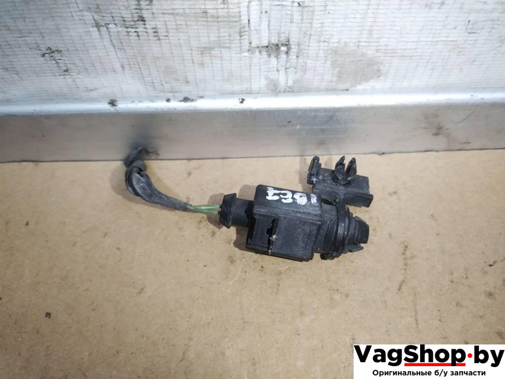 датчик температуры Audi A4 B8/8K 2010, 2.7 л., TDi, CGK, дизель, МКПП, белый, седан, передний привод, 8Z0820535 - фото №1