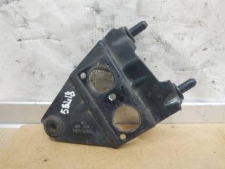 Крепление блока ABS Volkswagen Caddy 3 поколение [рестайлинг] 2012, 2.0 л., TDi, CFH, дизель, МКПП, белый, минивэн, передний привод, 1K0614235D