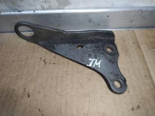 кронштейн двигателя Volkswagen Passat B6 2010, 1.4 л., TSI, бензин, АКПП, универсал, 03C103390A