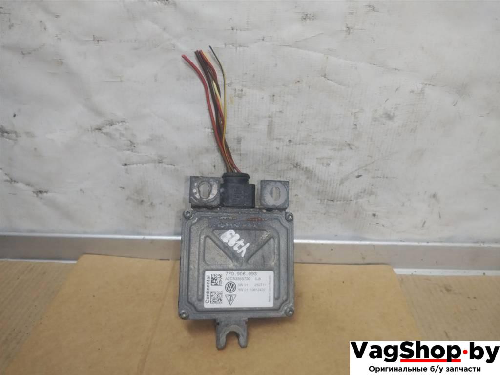 блок управления топливным насосом Volkswagen Touareg 2 поколение 2012, 3.6 л., FSI, CGR, бензин, АКПП, серебро, внедорожник 5 дв., полный привод, 7P0906093 - фото №1