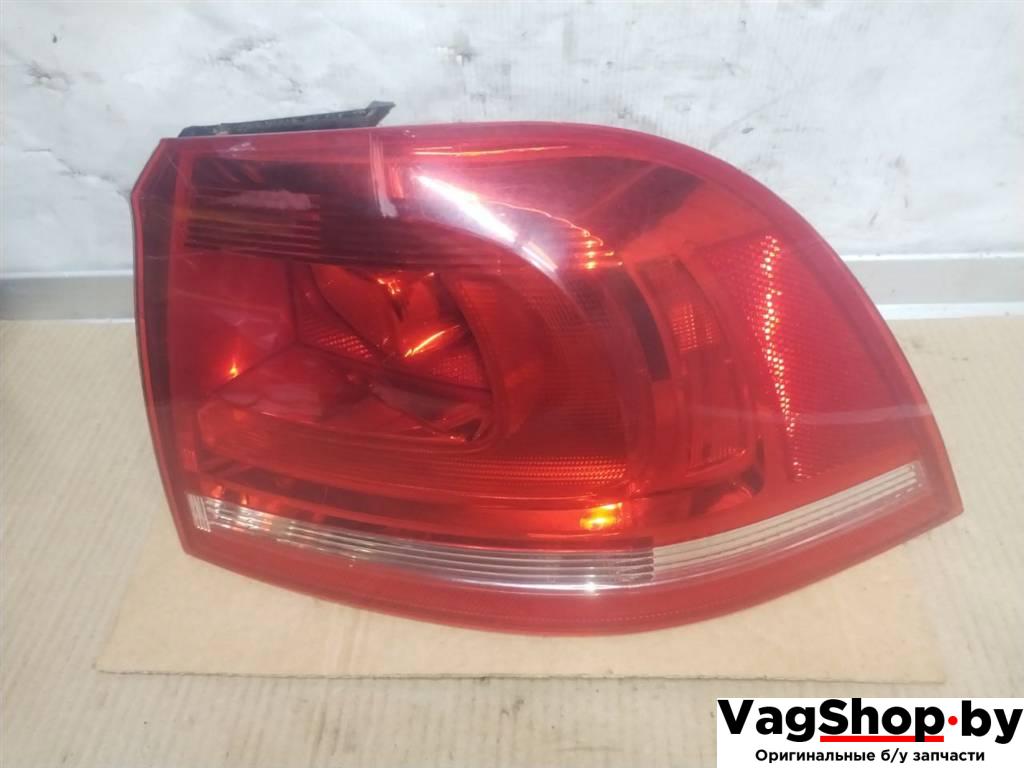 фонарь задний правый Volkswagen Touareg 2 поколение 2012, 3.6 л., FSI, CGR, бензин, АКПП, серебро, внедорожник 5 дв., полный привод, 7P6945096E - фото №1
