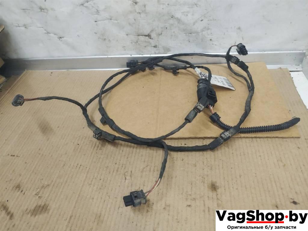 Проводка бампера заднего Volkswagen Touareg 2 поколение 2012, 3.6 л., FSI, CGR, бензин, АКПП, серебро, внедорожник 5 дв., полный привод, 7P6971104C - фото №1