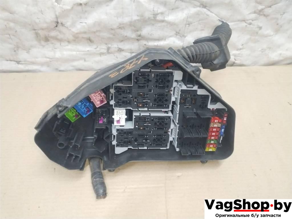 блок предохранителей Volkswagen Touareg 2 поколение 2012, 3.6 л., FSI, CGR, бензин, АКПП, серебро, внедорожник 5 дв., полный привод, 7L0937559, 7L0937503D, 7L0937503, 7L0941341 - фото №1