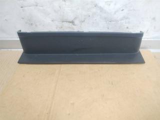 накладка под фонарь левый Volkswagen Caddy 3 поколение [рестайлинг] 2012, 2.0 л., TDi, CFH, дизель, АКПП, белый, минивэн, передний привод, 2K0945311E, 2K0945095P