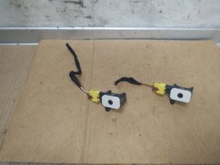 датчик удара Volkswagen Caddy 3 поколение [рестайлинг] 2012, 2.0 л., TDi, CFH, дизель, АКПП, белый, минивэн, передний привод, 2H0959351