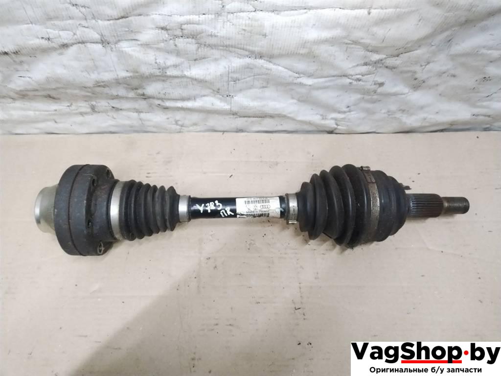 полуось передняя правая (приводной вал, ШРУС) Volkswagen Touareg 2 поколение 2012, 3.6 л., FSI, CGR, бензин, АКПП, серебро, внедорожник 5 дв., полный привод, 7P0407271B - фото №1