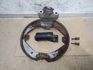 электроручник Volkswagen Touareg 2 поколение 2012, 3.6 л., FSI, CGR, бензин, АКПП, серебро, внедорожник 5 дв., полный привод, 7P0609616