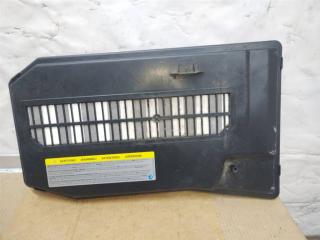 крышка аккумулятора Volkswagen Touareg 2 поколение 2012, 3.6 л., FSI, CGR, бензин, АКПП, серебро, внедорожник 5 дв., полный привод, 7L0864643B