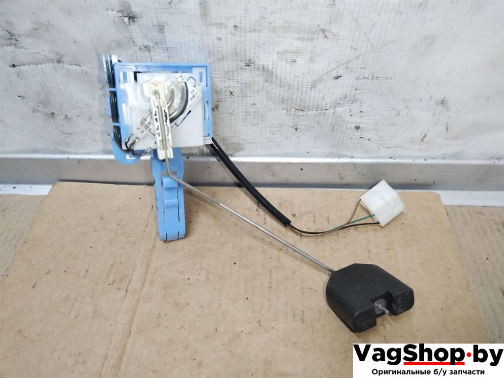 датчик уровня топлива Volkswagen Touareg 2 поколение 2012, 3.6 л., FSI, CGR, бензин, АКПП, серебро, внедорожник 5 дв., полный привод, 7P0919673 - фото №1