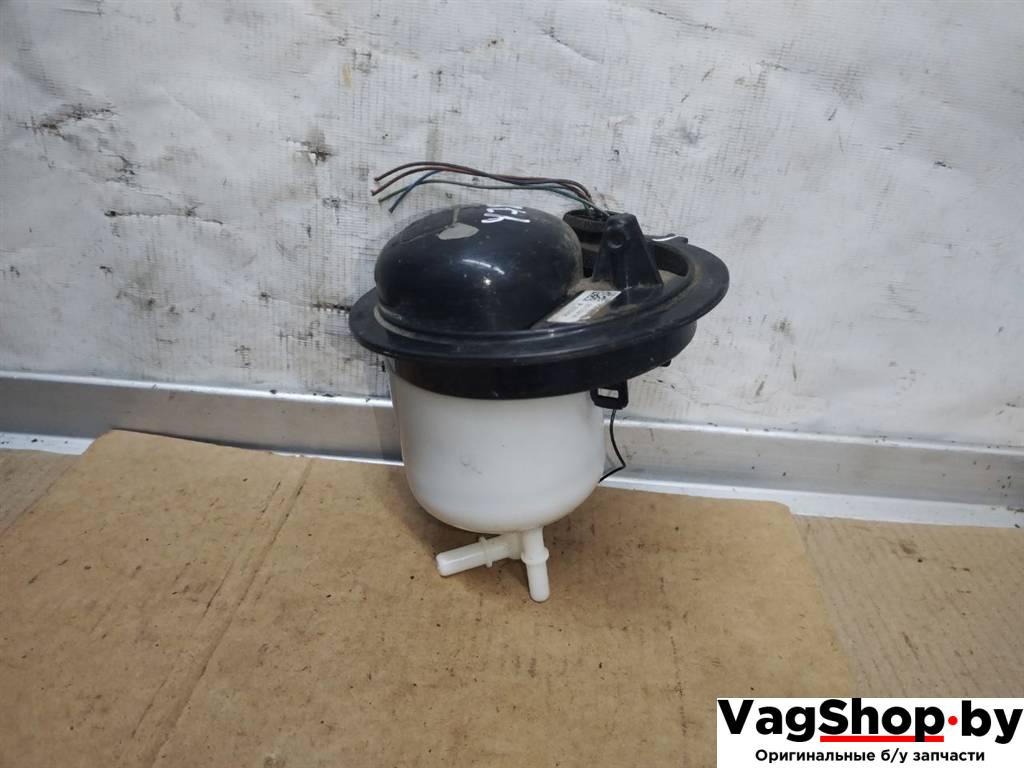 фильтр топливный Volkswagen Touareg 2 поколение 2012, 3.6 л., FSI, CGR, бензин, АКПП, серебро, внедорожник 5 дв., полный привод, 7P0919679 - фото №1