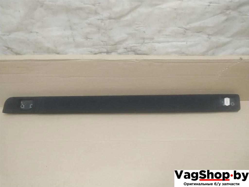 обшивка багажника Volkswagen Touareg 2 поколение 2012, 3.6 л., FSI, CGR, бензин, АКПП, серебро, внедорожник 5 дв., полный привод, 7P6863527 - фото №1