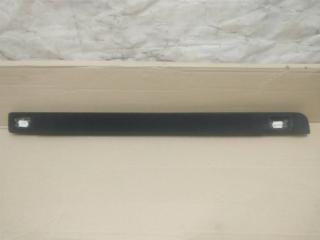 обшивка багажника Volkswagen Touareg 2 поколение 2012, 3.6 л., FSI, CGR, бензин, АКПП, серебро, внедорожник 5 дв., полный привод, 7P6863528A