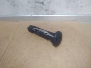 пластик Volkswagen Touareg 2 поколение 2012, 3.6 л., FSI, CGR, бензин, АКПП, серебро, внедорожник 5 дв., полный привод, 1K0881920G