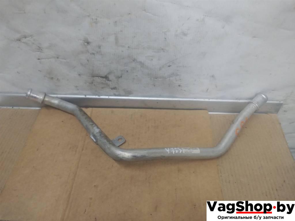 трубка охлаждающей жидкости Volkswagen Touareg 2 поколение 2012, 3.6 л., FSI, CGR, бензин, АКПП, серебро, внедорожник 5 дв., полный привод, 7P0815249 - фото №1