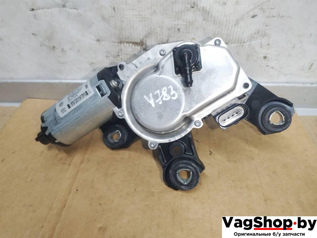моторчик заднего стеклоочистителя (дворника) Volkswagen Touareg 2 поколение 2012, 3.6 л., FSI, CGR, бензин, АКПП, серебро, внедорожник 5 дв., полный привод, 7P6955711 - фото №1