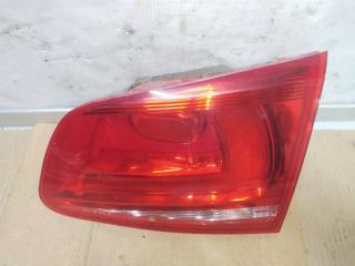 фонарь крышки багажника правый Volkswagen Touareg 2 поколение 2012, 3.6 л., FSI, CGR, бензин, АКПП, серебро, внедорожник 5 дв., полный привод, 7P6945094C