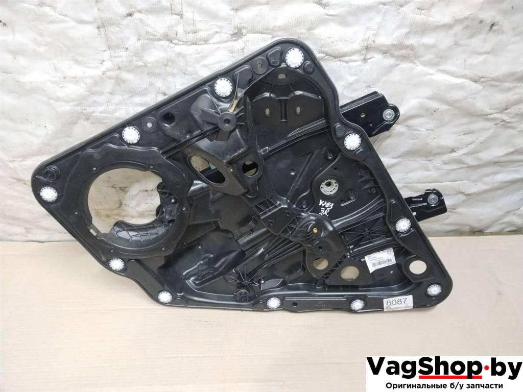 стеклоподъемник электрический задний правый Volkswagen Touareg 2 поколение 2012, 3.6 л., FSI, CGR, бензин, АКПП, серебро, внедорожник 5 дв., полный привод, 7P6839462 - фото №1