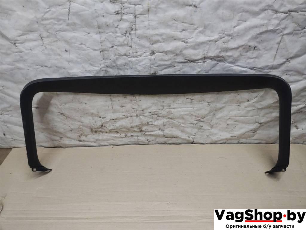 обшивка крышки багажника Volkswagen Touareg 2 поколение 2012, 3.6 л., FSI, CGR, бензин, АКПП, серебро, внедорожник 5 дв., полный привод, 7P686760382V - фото №1