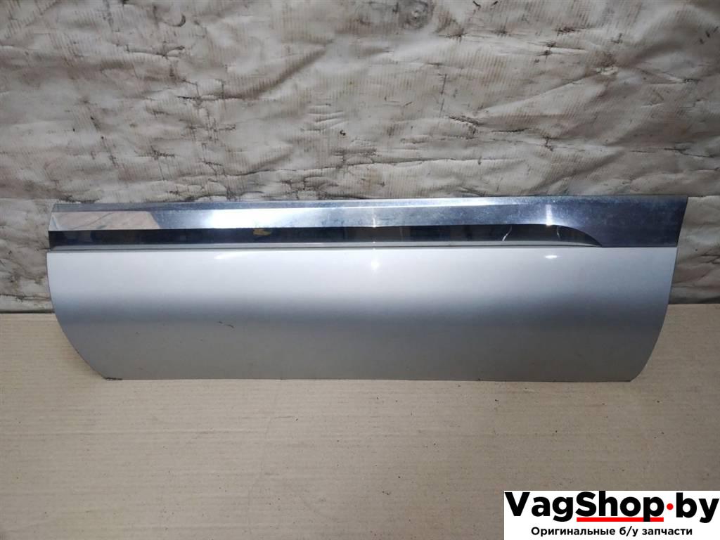 молдинг двери задней левой Volkswagen Touareg 2 поколение 2012, 3.6 л., FSI, CGR, бензин, АКПП, серебро, внедорожник 5 дв., полный привод, 7P6854949H - фото №1