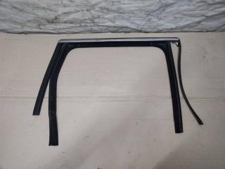 направляющая стекла Volkswagen Touareg 2 поколение 2012, 3.6 л., FSI, CGR, бензин, АКПП, серебро, внедорожник 5 дв., полный привод