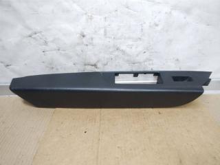 молдинг двери задней левой Volkswagen Touareg 2 поколение 2012, 3.6 л., FSI, CGR, бензин, АКПП, серебро, внедорожник 5 дв., полный привод, 7P6867363, 7P6867375A