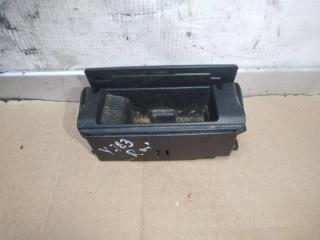 пепельница Volkswagen Touareg 2 поколение 2012, 3.6 л., FSI, CGR, бензин, АКПП, серебро, внедорожник 5 дв., полный привод, 4G8857406A