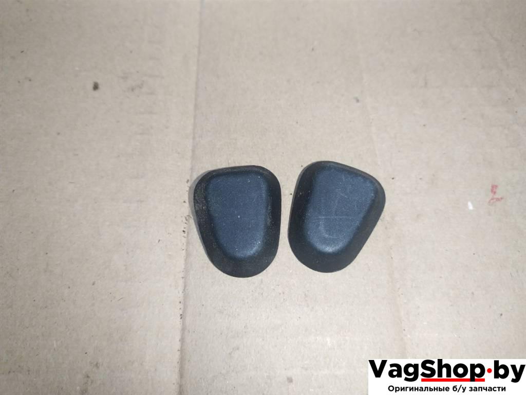 заглушка Volkswagen Touareg 2 поколение 2012, 3.6 л., FSI, CGR, бензин, АКПП, серебро, внедорожник 5 дв., полный привод - фото №1