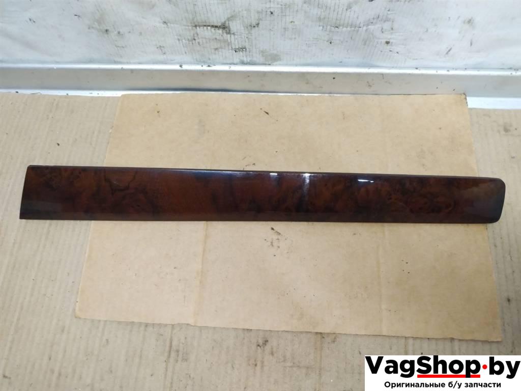 накладка декоративная Volkswagen Touareg 2 поколение 2012, 3.6 л., FSI, CGR, бензин, АКПП, серебро, внедорожник 5 дв., полный привод, 7P6867450BME1 - фото №1