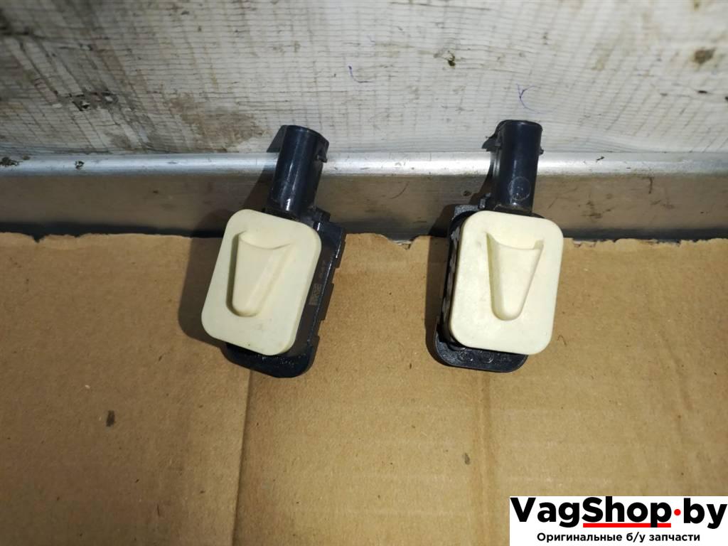 датчик удара Volkswagen Touareg 2 поколение 2012, 3.6 л., FSI, CGR, бензин, АКПП, серебро, внедорожник 5 дв., полный привод, 7P0959354 - фото №1