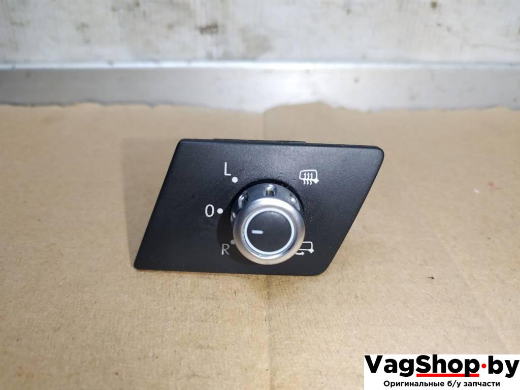 джойстик регулировки зеркал Volkswagen Touareg 2 поколение 2012, 3.6 л., FSI, CGR, бензин, АКПП, серебро, внедорожник 5 дв., полный привод, 7P1959565C - фото №1
