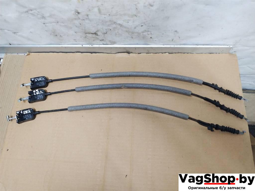 трос двери Volkswagen Touareg 2 поколение 2012, 3.6 л., FSI, CGR, бензин, АКПП, серебро, внедорожник 5 дв., полный привод, 5N0837017D - фото №1