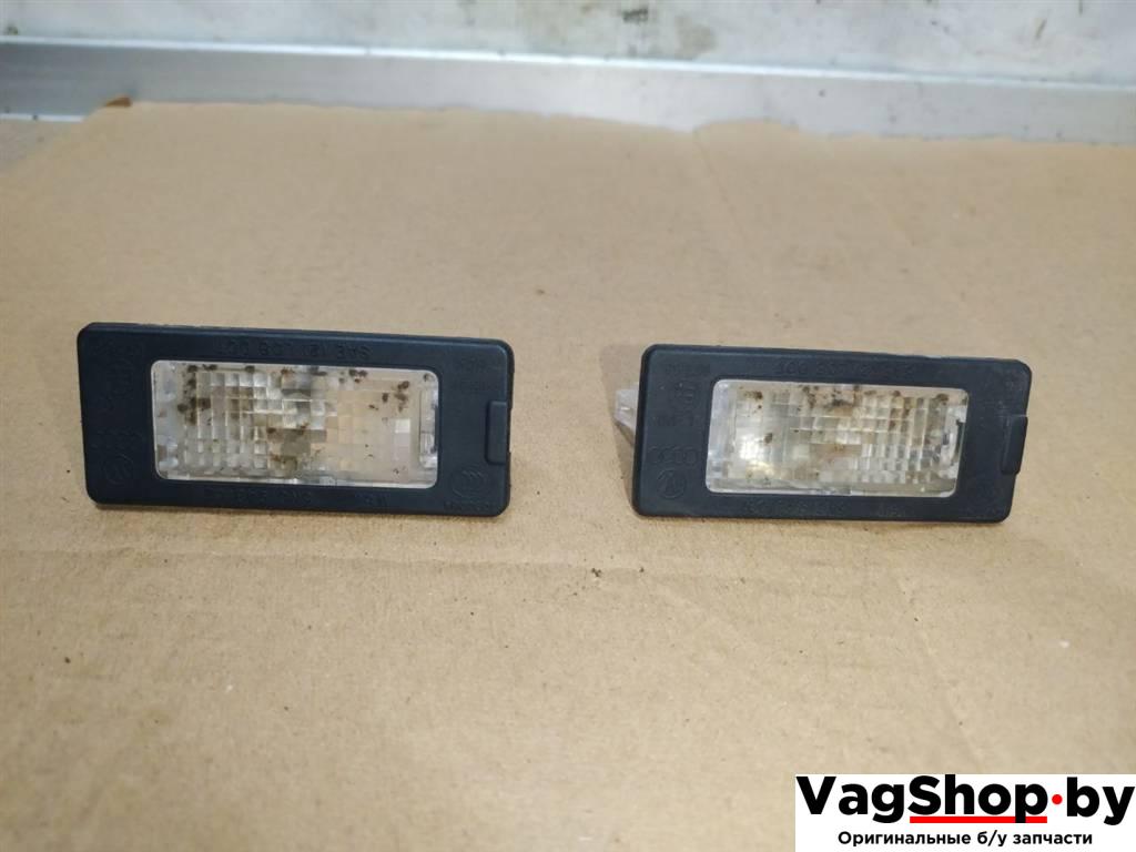 подсветка номера Volkswagen Touareg 2 поколение 2012, 3.6 л., FSI, CGR, бензин, АКПП, серебро, внедорожник 5 дв., полный привод, 5N0943021 - фото №1