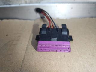 Разъем (фишка) проводки Volkswagen Touareg 2 поколение 2012, 3.6 л., FSI, CGR, бензин, АКПП, серебро, внедорожник 5 дв., полный привод, 3A0972695A