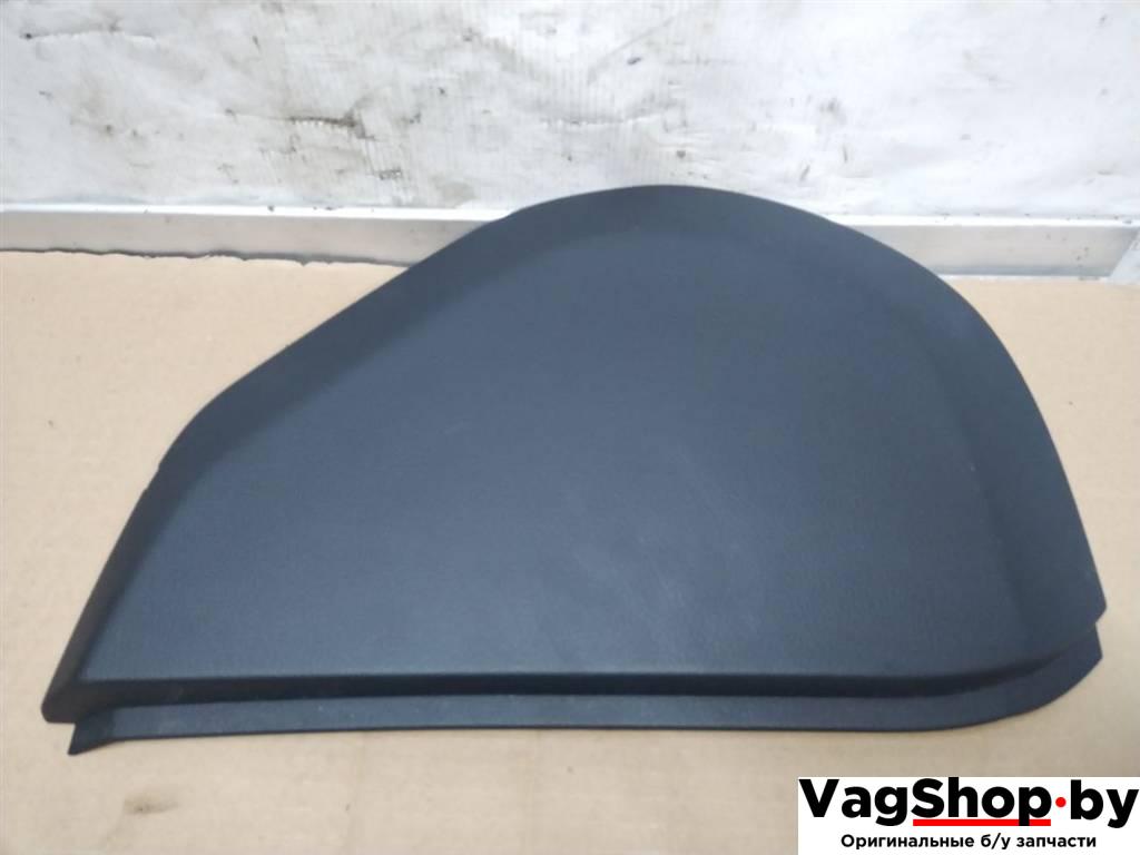 накладка на торпедо (консоль) Volkswagen Touareg 2 поколение 2012, 3.6 л., FSI, CGR, бензин, АКПП, серебро, внедорожник 5 дв., полный привод, 7P6858248C, 7P6858218C - фото №1