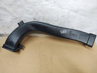 воздуховод Volkswagen Touareg 2 поколение 2012, 3.6 л., FSI, CGR, бензин, АКПП, серебро, внедорожник 5 дв., полный привод, 7P1819634A