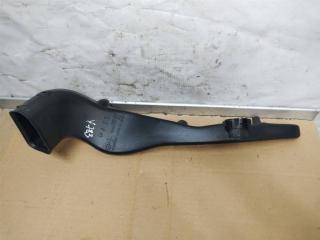 воздуховод Volkswagen Touareg 2 поколение 2012, 3.6 л., FSI, CGR, бензин, АКПП, серебро, внедорожник 5 дв., полный привод, 7P0819624B