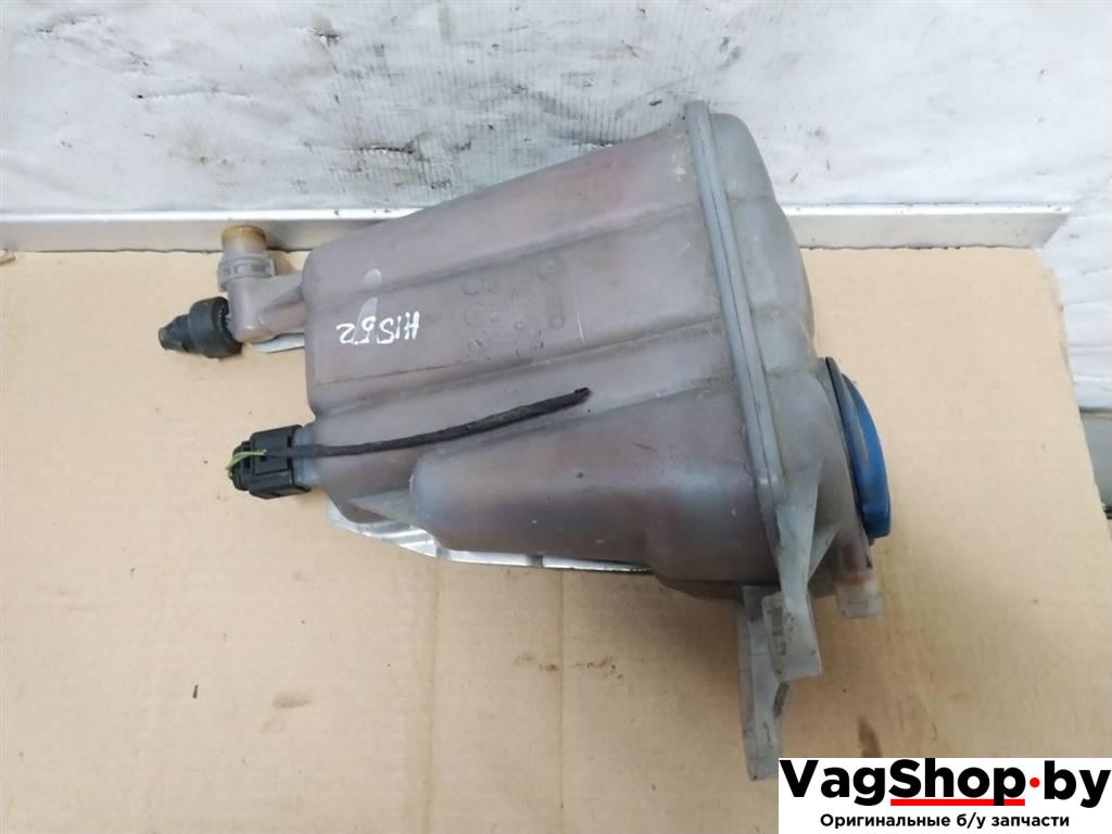 бачок расширительный Audi Q5 8R 2011, 3.0 л., TDi, CCW, дизель, АКПП, серый, внедорожник 5 дв., полный привод, 8K0121405C - фото №1