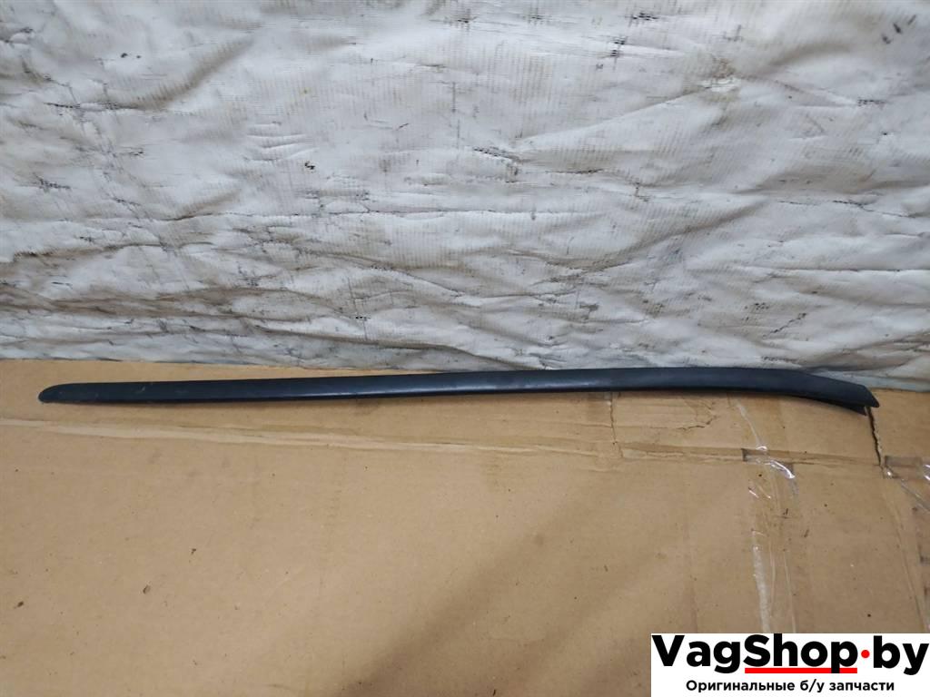 молдинг лобового стекла Audi Q5 8R 2011, 3.0 л., TDi, CCW, дизель, АКПП, серый, внедорожник 5 дв., полный привод, 8R0854327A - фото №1