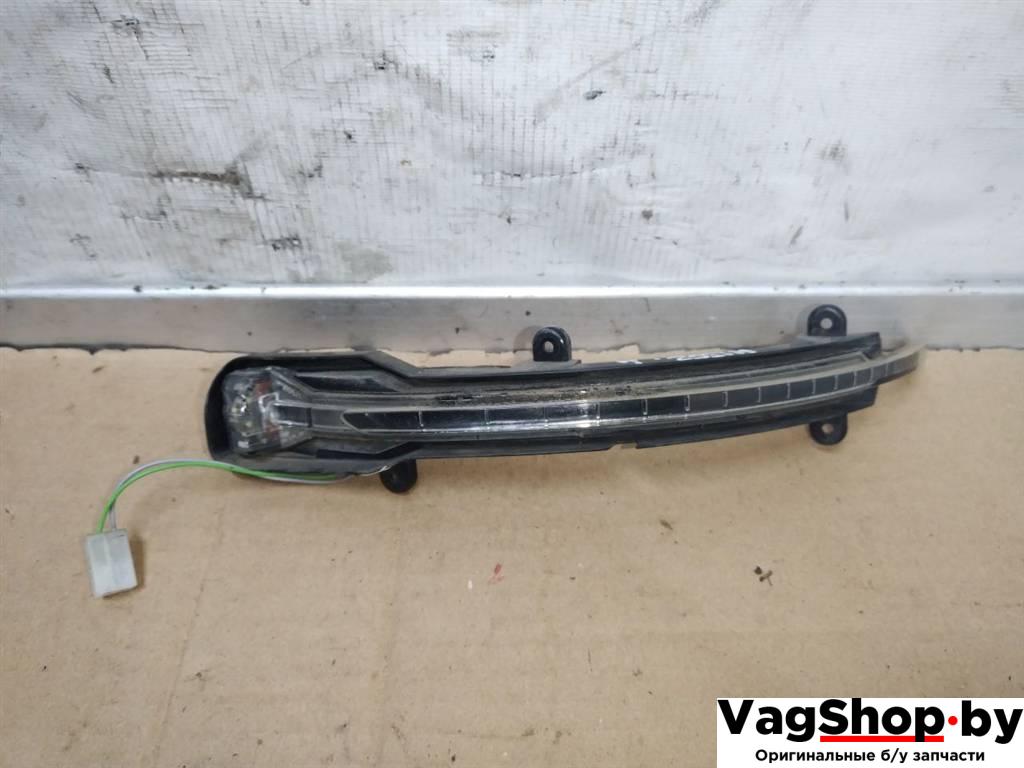 Повторитель в зеркало передний левый Audi Q5 8R 2011, 3.0 л., TDi, CCW, дизель, АКПП, серый, внедорожник 5 дв., полный привод, 4L0949101 - фото №1